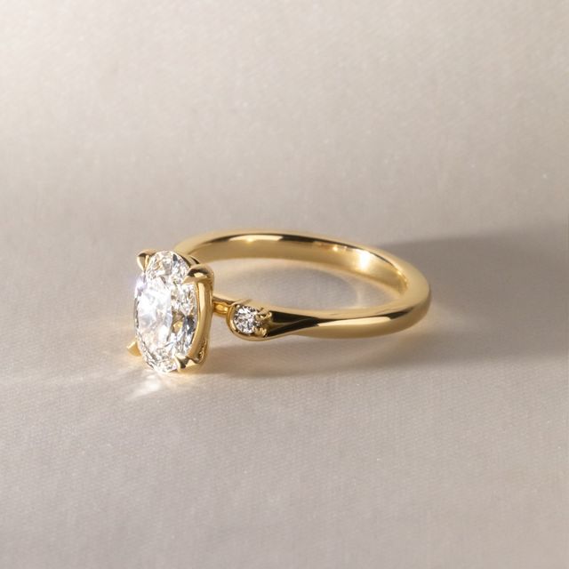 1.20 Carat Oval Diamond Trilogy Ring In Yellow Gold - Alani