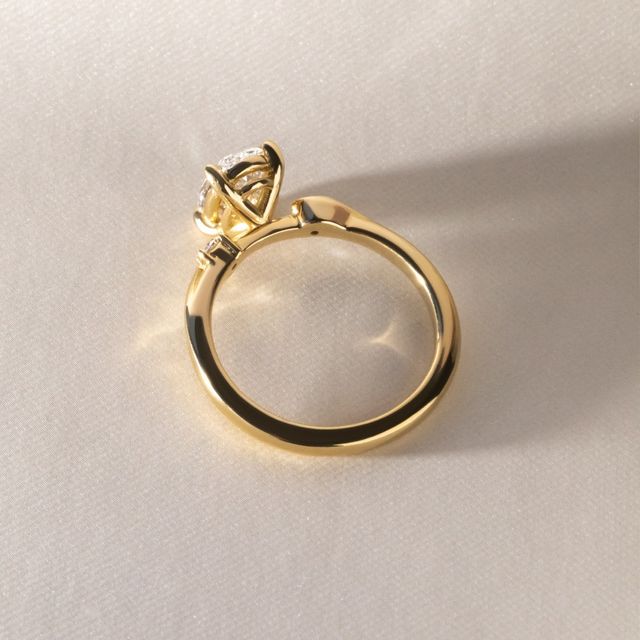 1.20 Carat Oval Diamond Trilogy Ring In Yellow Gold - Alani