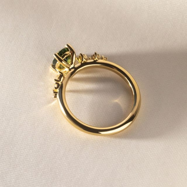 1.13 Carat Oval Teal Sapphire Cluster Engagement Ring In Yellow Gold - Morning Star