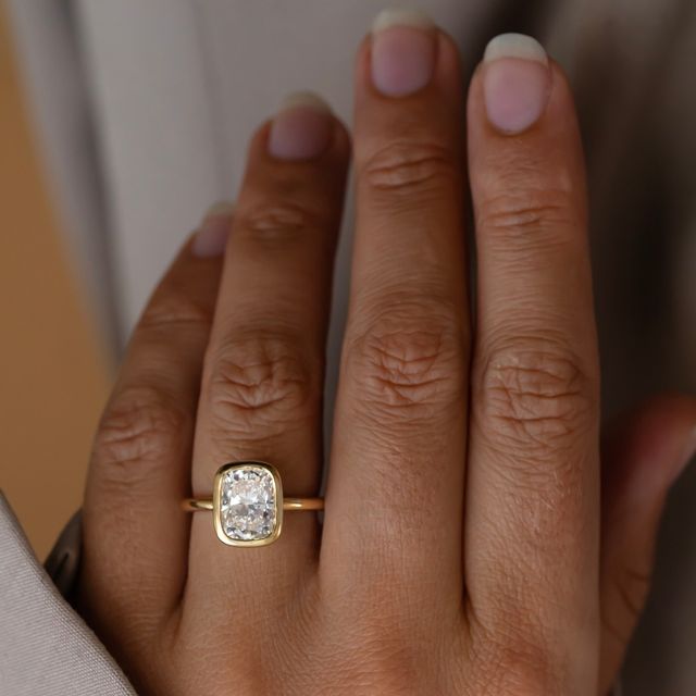 3.00 Carat Lab Grown Elongated Cushion Solitaire Ring In Yellow Gold - Chloe
