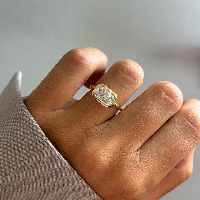 2.02 Carat Lab Grown Radiant Solitaire Engagement Ring In Yellow Gold - Sydney