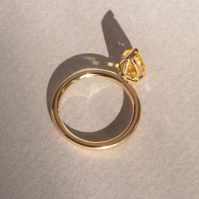 1.50 Carat Pear Yellow Diamond Solitaire Yellow Gold Engagement Ring - Chelsea
