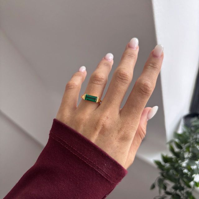 1.98 Carat Baguette Cut Green Emerald 18k Yellow Gold Bespoke Engagement Ring