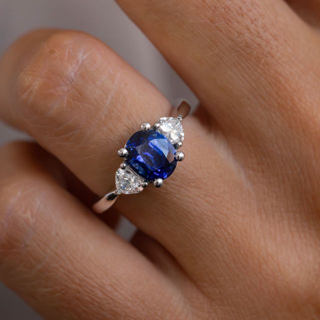 2.30 Carat Oval Blue Sapphire Trilogy Engagement Ring In Platinum - Venus Bespoke