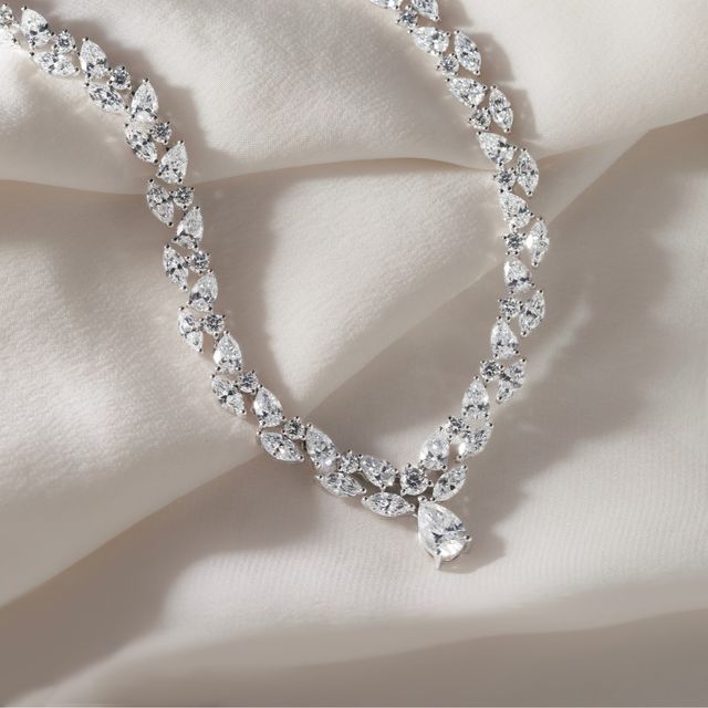 23.00 Carat Lab Grown Diamond Necklaces In White Gold