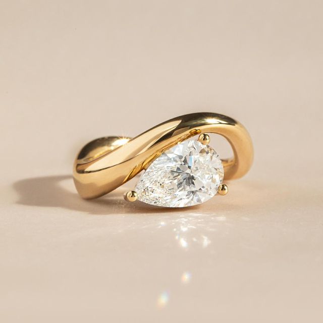 2.17 Carat Lab Grown Pear Solitaire Engagement Ring In Yellow Gold - Flow