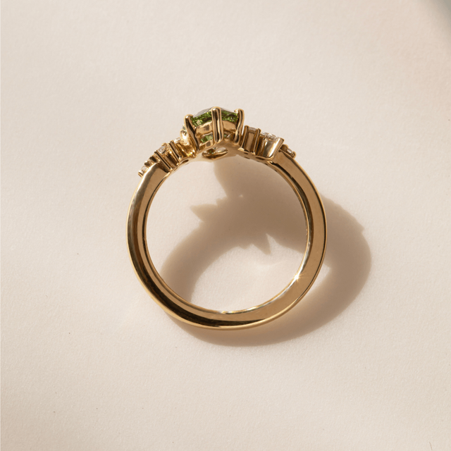 1.54 Carat Marquise Green Diamond Cluster Engagement Ring In Yellow Gold - Sphinx