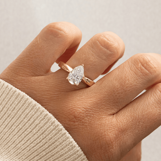 2.24 Carat Pear Diamond Solitaire Engagement Ring In Yellow Gold - Vri