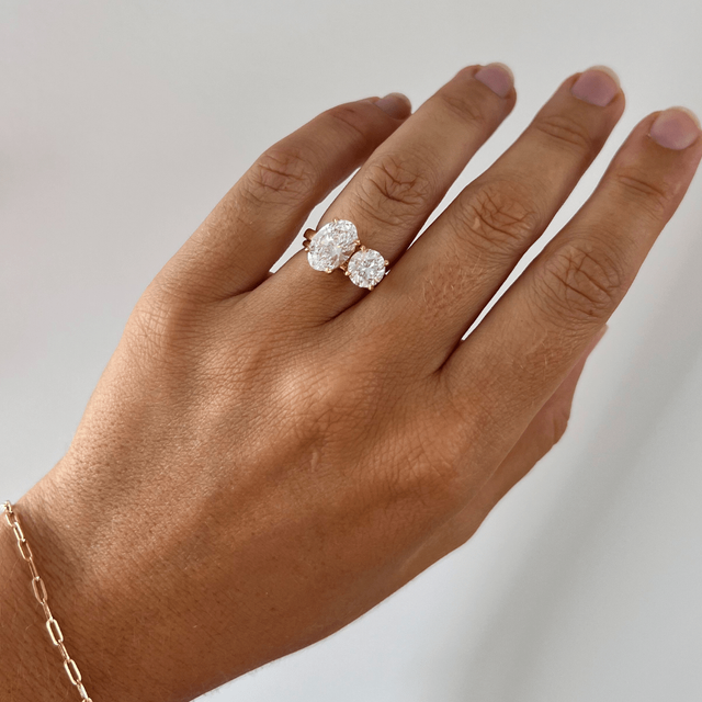 4.10 Carat Oval And Round Diamond Toi Et Moi Yellow Gold Engagement Ring