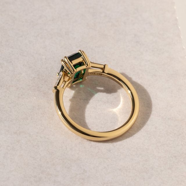 1.39 Carat Lab Grown Emerald-Cut Emerald Trilogy Engagement Ring In Yellow Gold - Kenzo