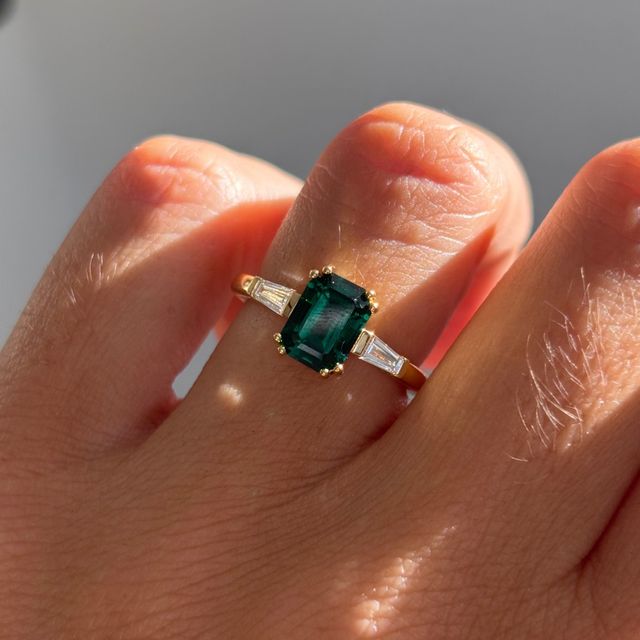 1.39 Carat Lab Grown Emerald-Cut Emerald Trilogy Engagement Ring In Yellow Gold - Kenzo