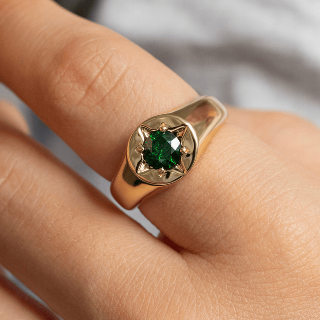 0.80 Carat Round Demantoid Garnet Bespoke Signet Engagement Ring In Yellow Gold – Star Centre