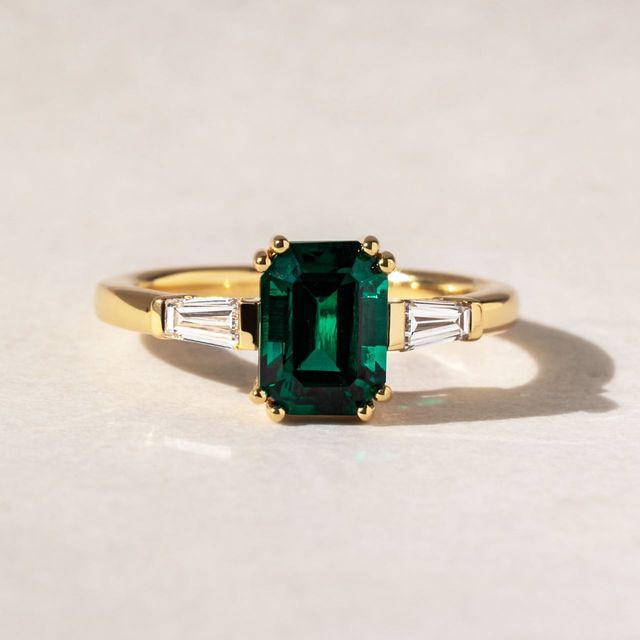 1.39 Carat Lab Grown Emerald-Cut Emerald Trilogy Engagement Ring In Yellow Gold - Kenzo