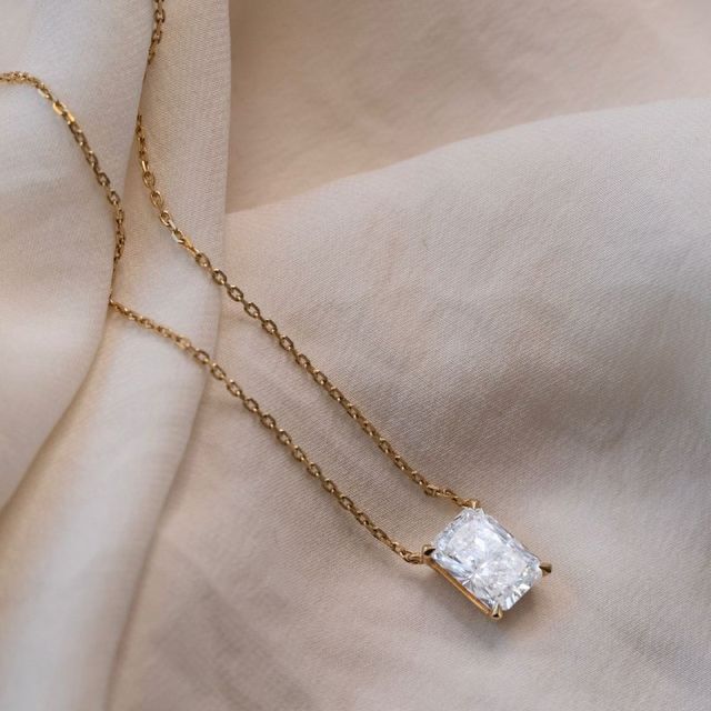 2.79ct Radiant Cut Solitaire Pendant in 18k Yellow Gold - Ariana