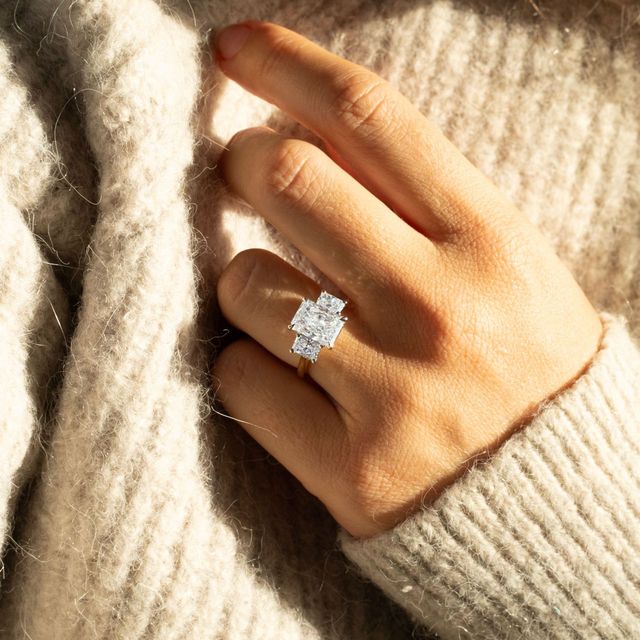 3.26 Carat Lab Grown Radiant Diamond Trilogy Engagement Ring In Yellow Gold - Daisy