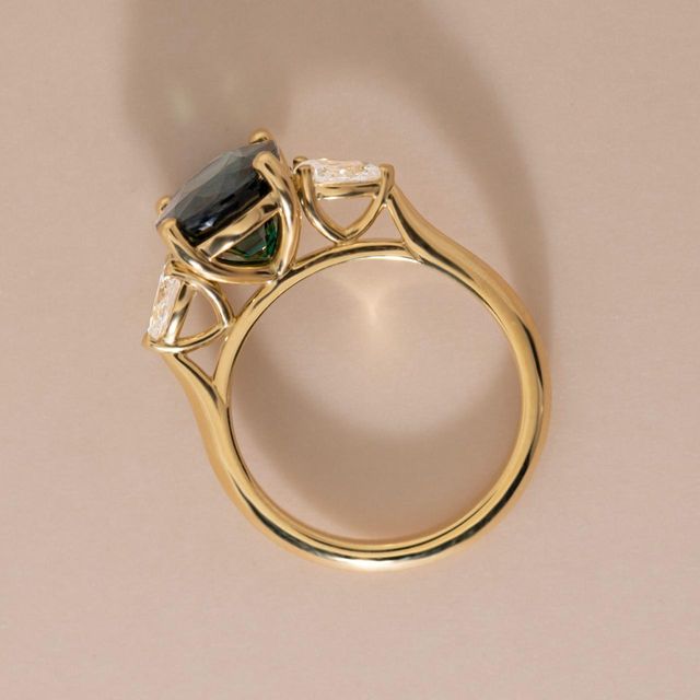 4.57 Carat Oval Green Sapphire Trilogy Engagement Ring in Yellow Gold - Amaya