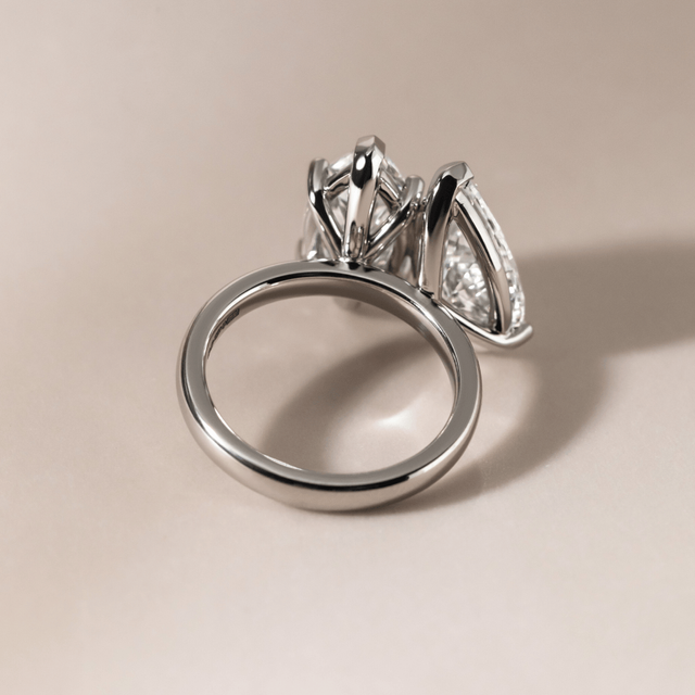 7.60 Carat Pear And Marquise Diamond Toi et Moi Engagement Ring in Platinum