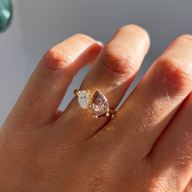 2.10 Carat Pear And Brown Pear Diamond Toi et Moi Engagement Ring in Yellow Gold