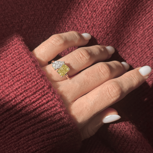 4.00 Carat Pear And Radiant Yellow Diamond Toi et Moi Engagement Ring in Yellow Gold