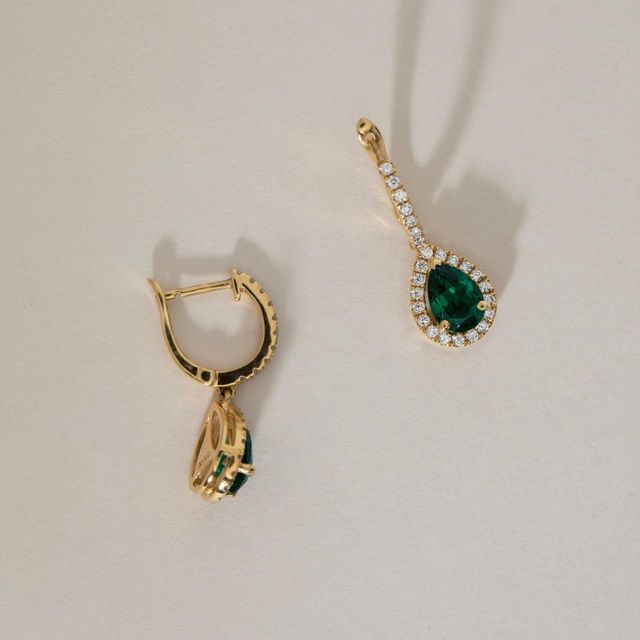 1.30 Carat Lab Grown Pear Cut Emerald Diamond Halo Drop Earrings in Yellow Gold