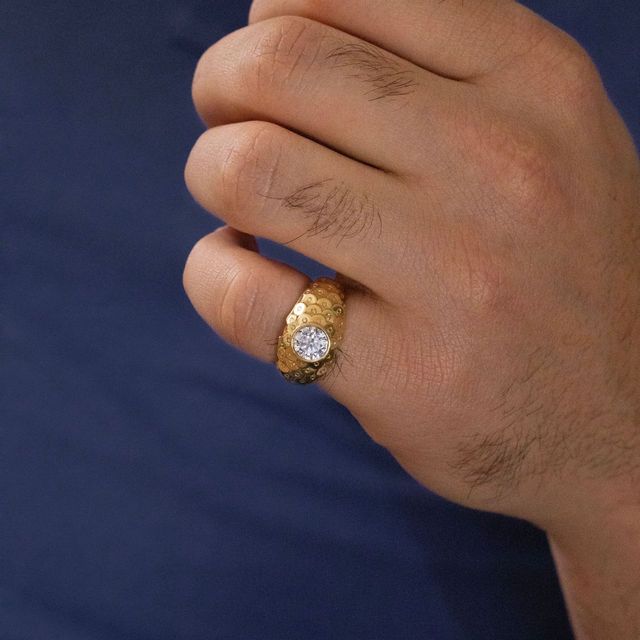 0.90 Carat Lab Grown Round Diamond Men's Engagement Ring in Yellow Gold - Dahlia