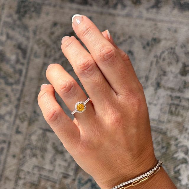 1 Carat Natural Round Yellow Sapphire Halo Engagement Ring in White Gold