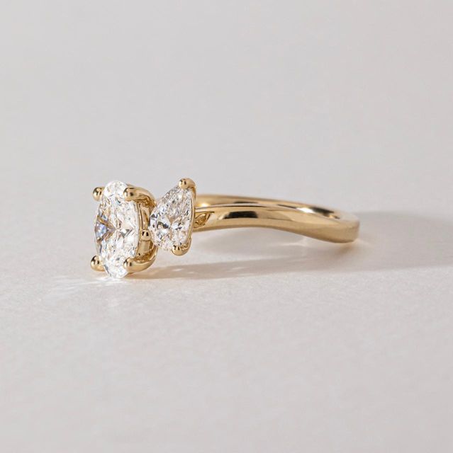 Lab Grown Oval And Pear Diamond Toi Et Moi Engagement Ring in Yellow Gold