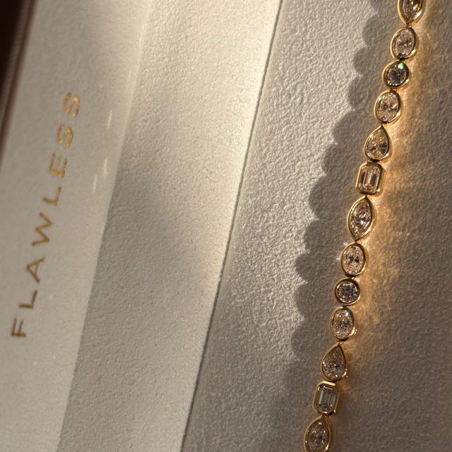 4.80 Carat Lab Grown Multi Diamond Bezel Set Bracelet in Yellow Gold