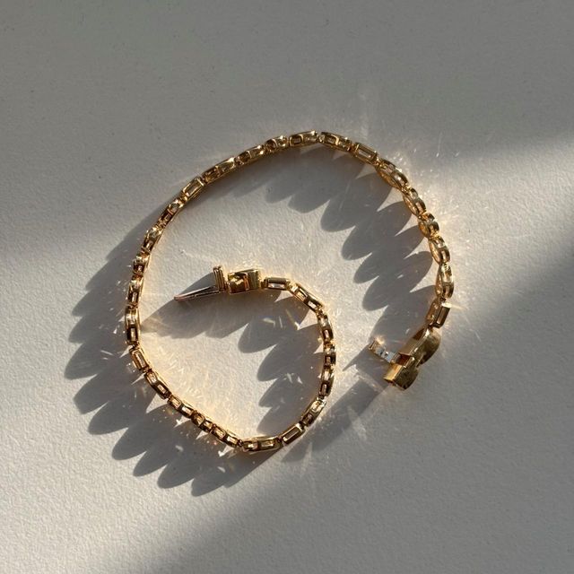 4.80 Carat Lab Grown Multi Diamond Bezel Set Bracelet in Yellow Gold