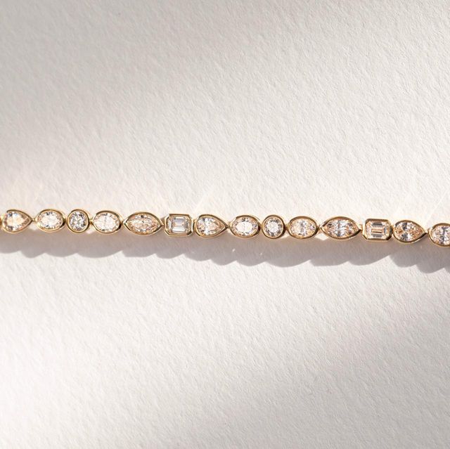 4.80 Carat Lab Grown Multi Diamond Bezel Set Bracelet in Yellow Gold