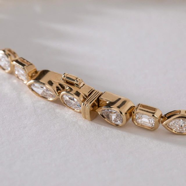 4.80 Carat Lab Grown Multi Diamond Bezel Set Bracelet in Yellow Gold