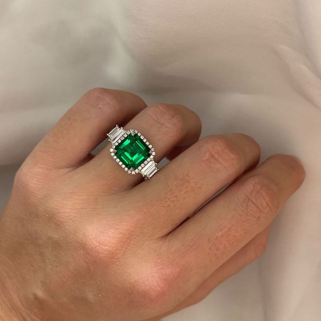 4.41 Carat Lab Grown Asscher-Cut Green Emerald Halo Engagement Ring in Platinum - Bespoke