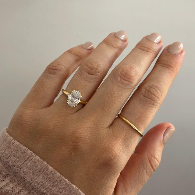 2 Carat Lab Grown Oval Diamond Double Prong Solitaire Engagement Ring in Yellow Gold - Fiara