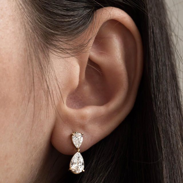 2 Carat Lab Grown Pear Shape Diamond Drop Earrings in Yellow Gold