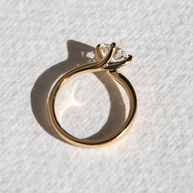 1 Carat Lab Grown Round Diamond Solitaire Engagement Ring in Yellow Gold - Orane