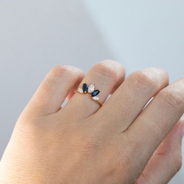 0.75 Carat Natural Sapphire and 0.38 Carat Diamond Marquise Five Stone Shaped to Fit Ring in Yellow Gold