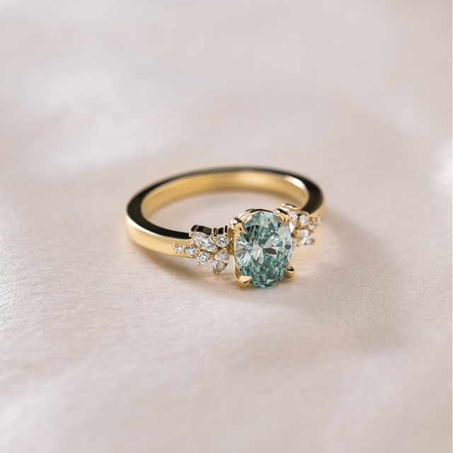 1.10 Carat Lab Grown Oval Green Diamond Cluster Engagement Ring in Yellow Gold - Sphinx