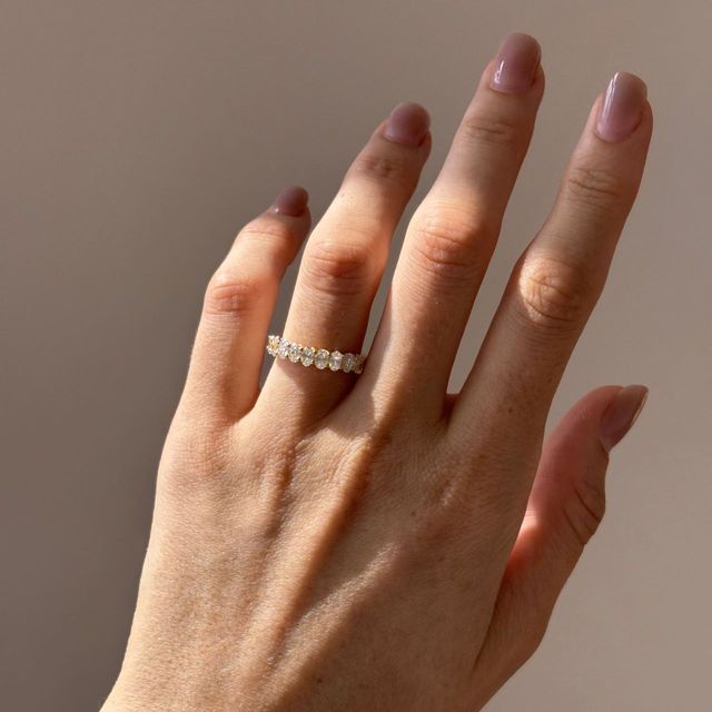 1.40 Carat Lab Grown Oval Diamond Half Eternity Wedding Ring in Yellow Gold - Lux