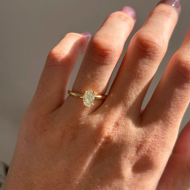2 Carat Yellow Marquise Diamond Cluster Engagement Ring in Yellow Gold - Windermere