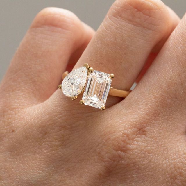 Lab Grown Pear And Emerald Diamond Toi Et Moi Engagement Ring in Yellow Gold