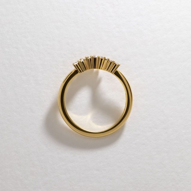 0.25 Carat Natural Brilliant Round Diamond Bespoke Curved Wedding Band in Yellow Gold