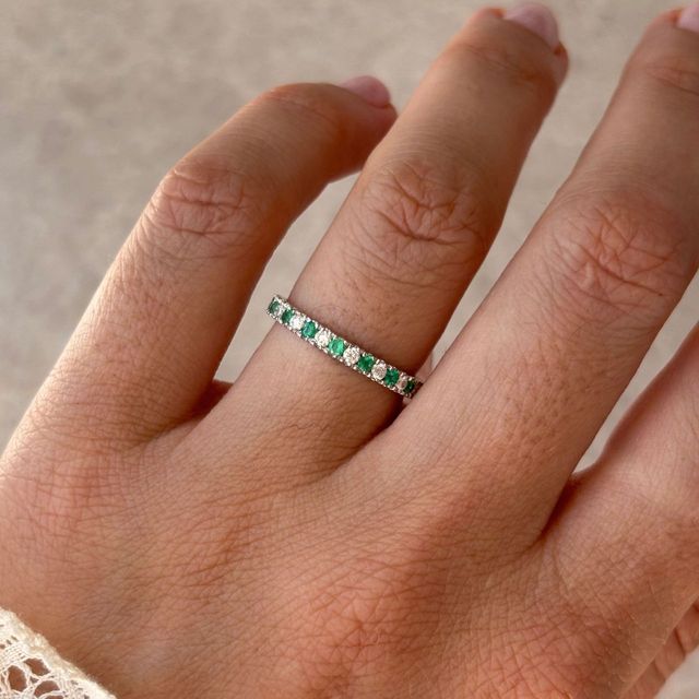 0.30 Carat Natural Round Green Emerald And Diamond Half Eternity Ring in White Gold