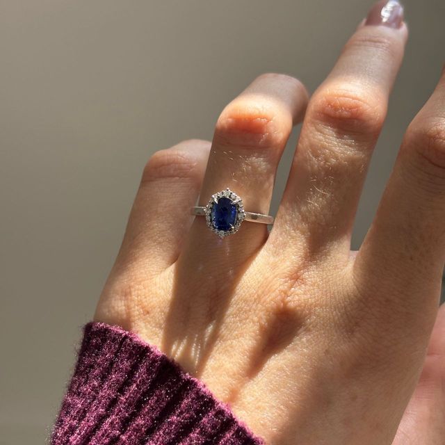 1.54 Carat Natural Elongated Cushion Blue Sapphire Halo Engagement Ring in Platinum - Bespoke
