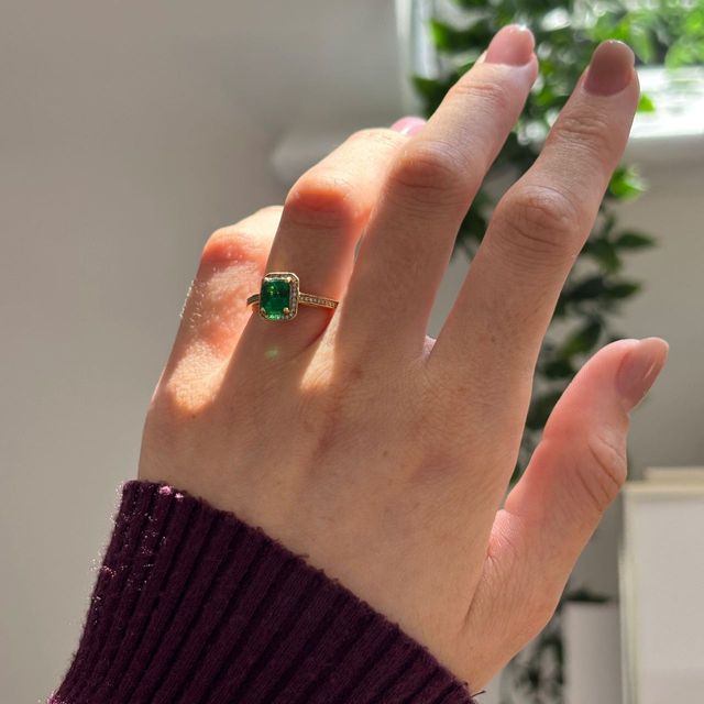0.98 Carat Natural Emerald Cut Green Emerald Grain Set Halo Engagement Ring in Yellow Gold