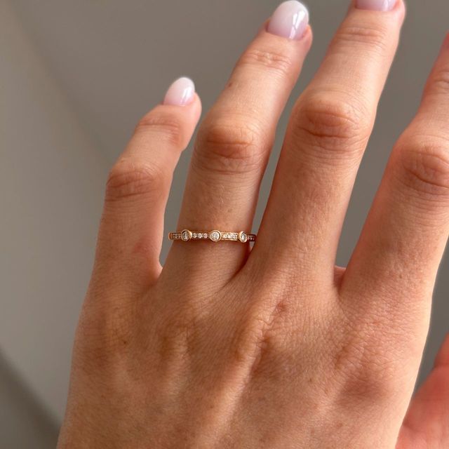 0.40 Carat Natural Round Diamond Grain and Rubover Set Eternity Ring in Rose Gold
