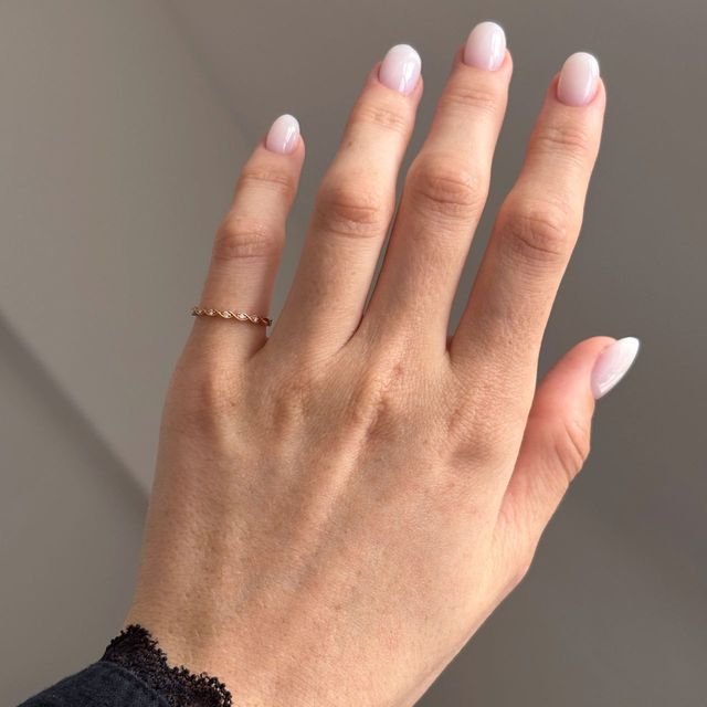0.10 Carat Natural Round Diamond Grain Set Twisted Eternity Ring in Rose Gold