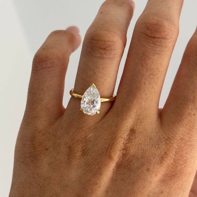 2.50 Carat Lab Grown Pear Diamond Solitaire Engagement Ring in Yellow Gold - Chelsea