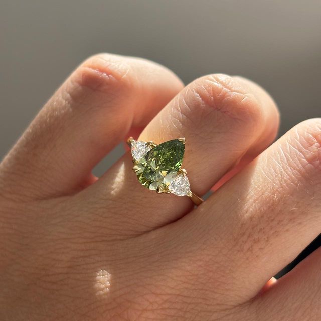 2.00 Carat Lab Grown Pear Green Diamond Trilogy Engagement Ring in Yellow Gold - Manilla