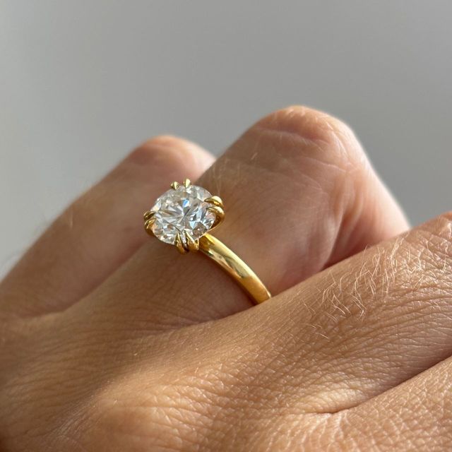 2 Carat Lab Grown Round Diamond Double Claw Solitaire Engagement Ring in Yellow Gold - Lydia