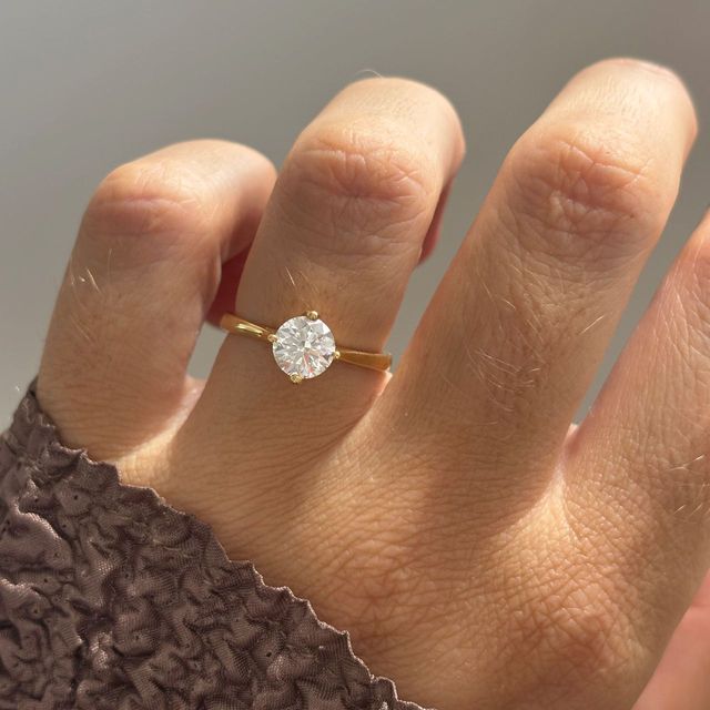 1 Carat Lab Grown Round Diamond Solitaire Engagement Ring in Yellow Gold - Roxana